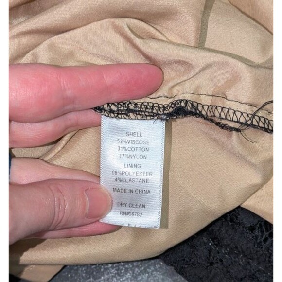 Adrianna Papell Dress 6P Women's Black Embroidered Lace Overlay Sheath Date Chic - Picture 11 of 11